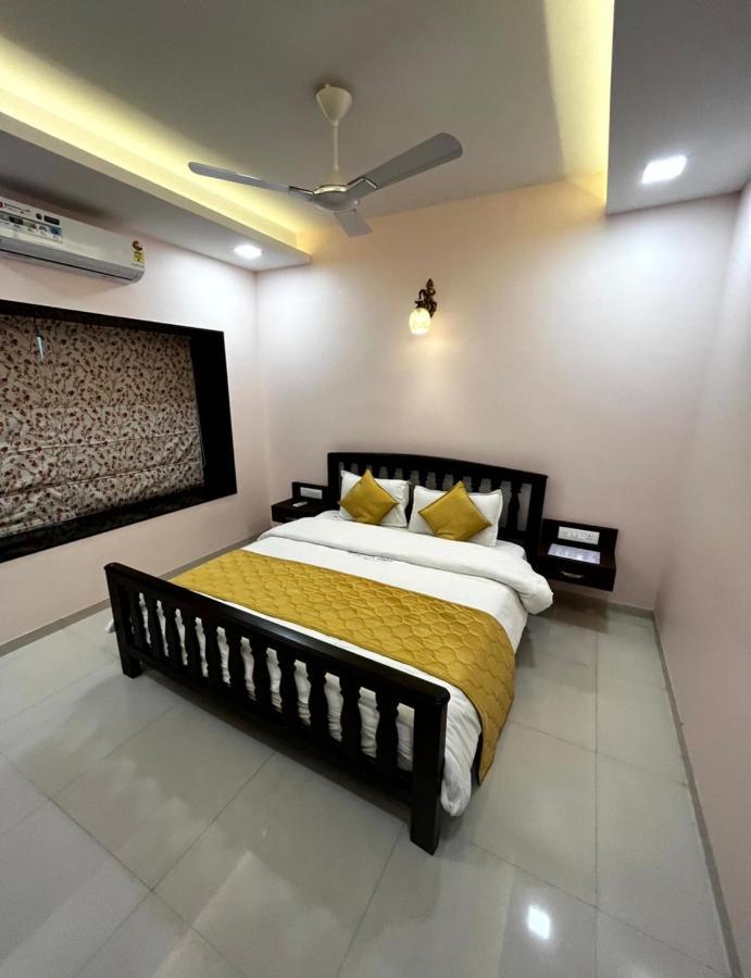 Heritage Residency - Royal Camping Club, Panhāla Rom bilde