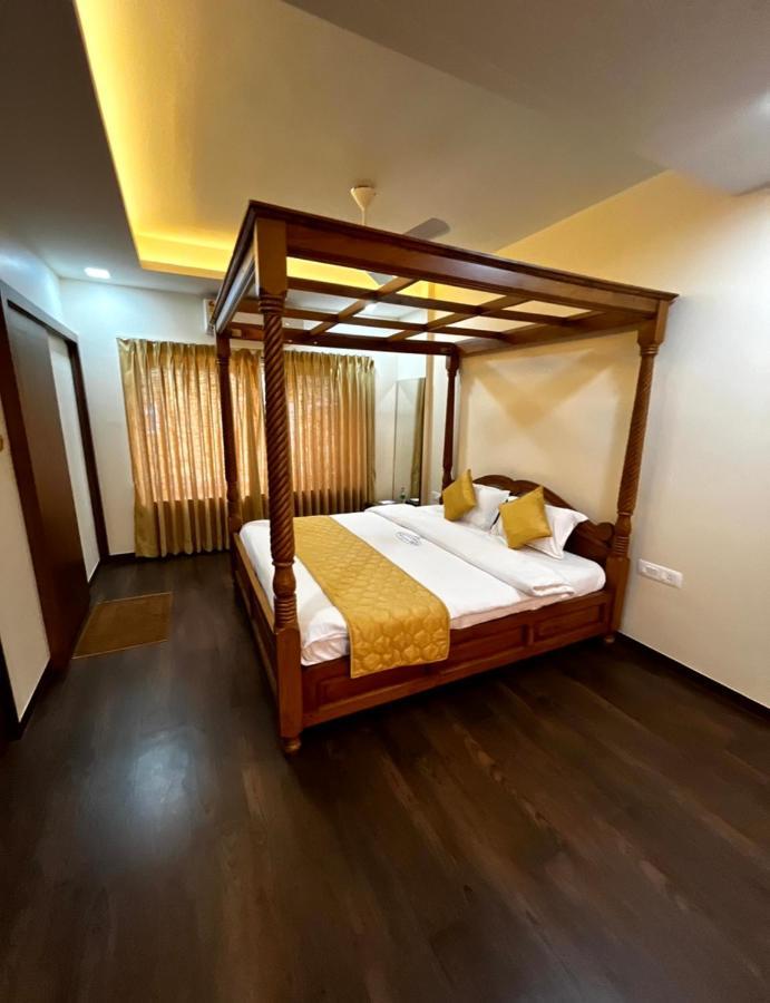 Heritage Residency - Royal Camping Club, Panhāla Rom bilde